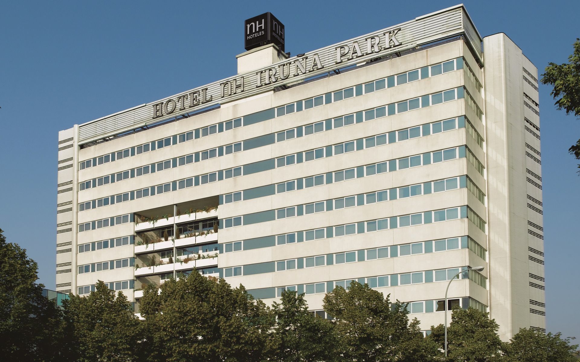 Nh Pamplona Iruna Park Exterior foto